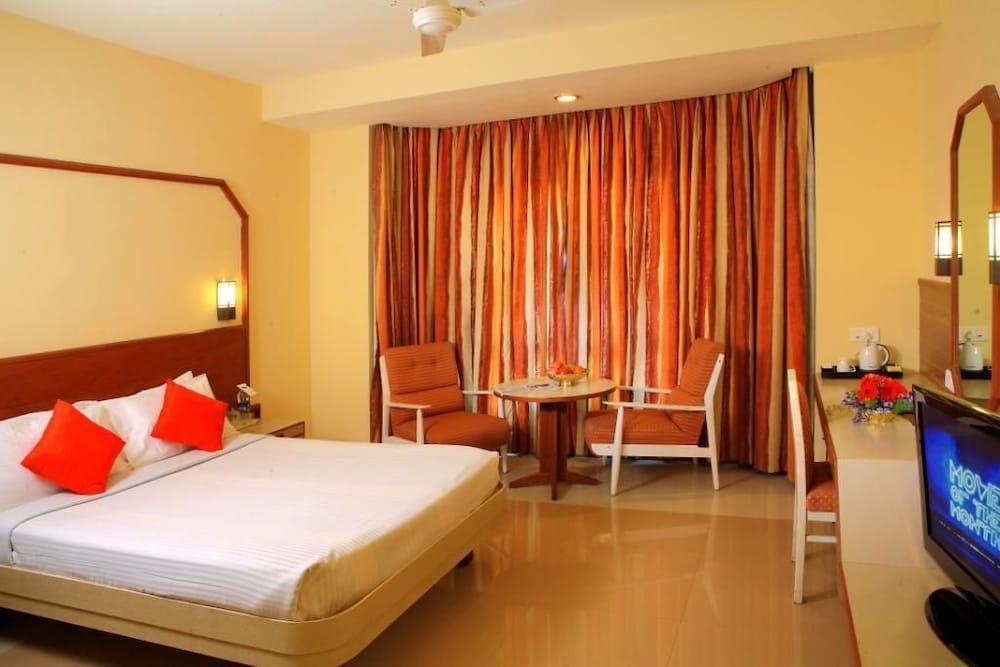 Courtyard By Marriott Tiruchirappalli Екстериор снимка