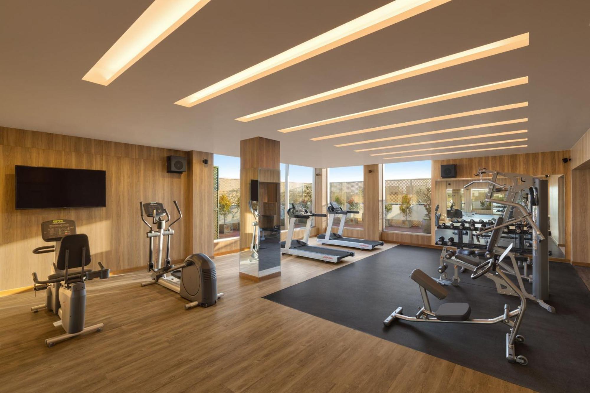 Courtyard By Marriott Tiruchirappalli Екстериор снимка