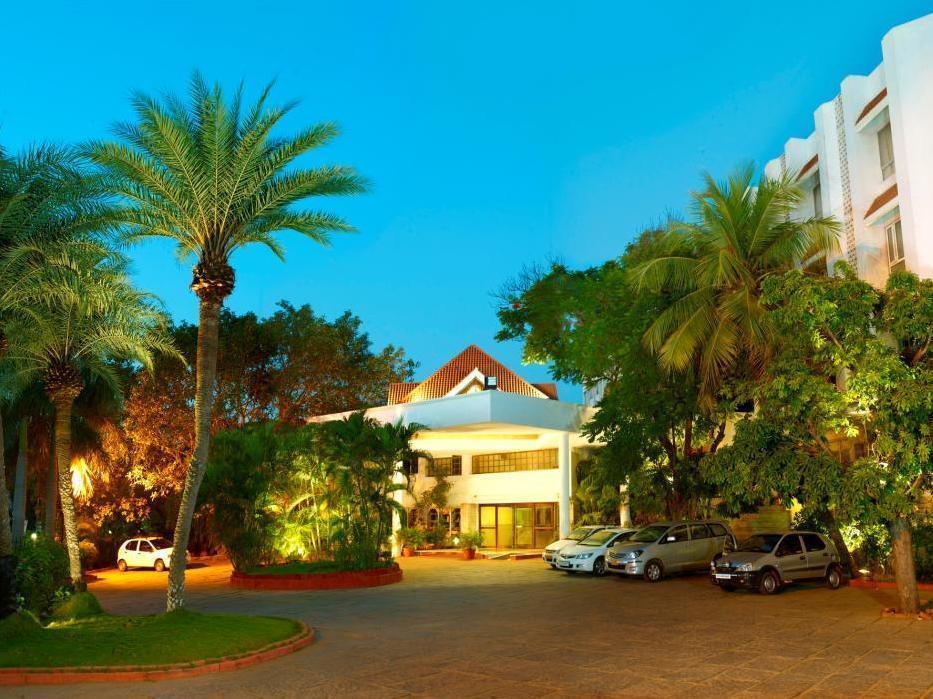 Courtyard By Marriott Tiruchirappalli Екстериор снимка